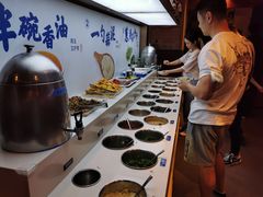 自助调料区-周师兄大刀腰片火锅(洪崖洞旗舰店)