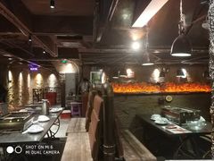 大堂-愿者上钩·纸包鱼(翻身店)
