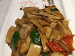 -若蘭慈·无国界素食料理(欢乐海岸店)