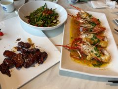 -宁波石浦大饭店(新材料城店)