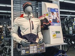 -迪卡侬(越秀公园店)