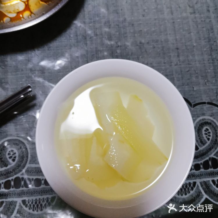 记录一天的晚餐。清蒸新鲜鲍鱼