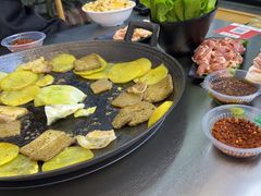 -凉都青瓦房烙锅(清镇中环国际店)