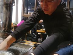-肉甲韩国木炭烤肉(新壹街1店)