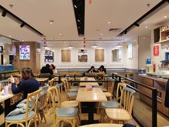 大堂-满记甜品(巴黎春天宝山店)