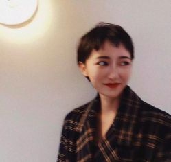 -藤野造型烫发染发