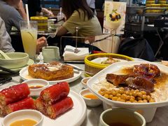 红米脆皮鲜虾肠-蝴蝶里·粤菜·点心(龙湖天街&滨江店)