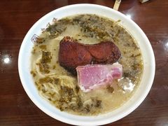 爆鱼肴肉煨面-老半斋(福州路店)