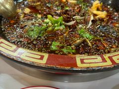 -烧哥美蛙肥肠鱼火锅·十五年社区店