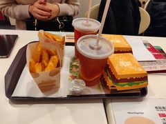 -东荟城名店仓