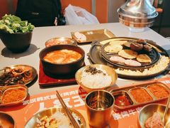 -轻烧烤肉(光谷步行街店)