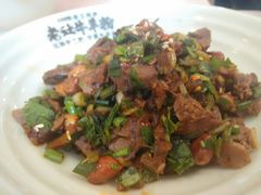 -熊大师牛羊粉(红谷凯旋店)
