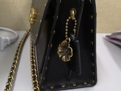 -COACH蔻驰(赛特奥特莱斯店)