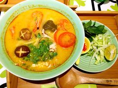 -越弥越南传统美食馆
