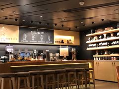 -星巴克臻选(国贸商城首店)