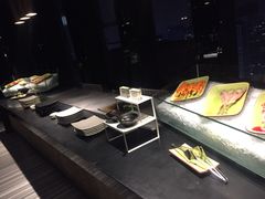 -唐拉雅秀酒店-西锦汇空中BBQ·思创餐厅