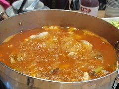 -野山舂·贵州现舂酸汤牛肉(东山店)