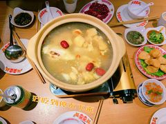 -邹开喜·炭炉鸡煲·海鲜火锅(虹口足球场店)