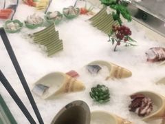 -绿岛港轩海鲜烤肉涮锅自助餐厅