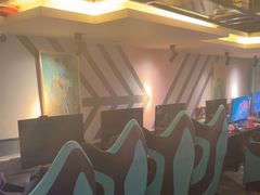 -小魔虎电竞馆·二进制店