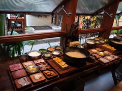 -银米·云南传统过桥米线(双廊黑金冠店)
