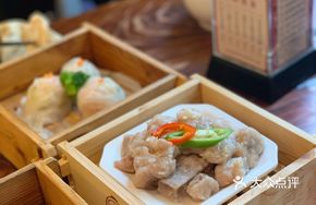 Golden Garlic Black Bean Sauce Steamed Spare Ribs