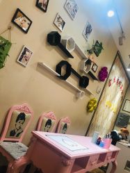 美甲区-金丝秀美发沙龙