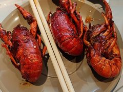 -巴厘龙虾·榜首油焖大虾(音乐学院·沿江酒馆店)