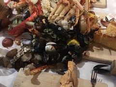 -The Crab Pot Seattle