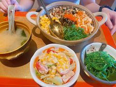 -俊屋料理·烧鸟·寿司·日泰融合菜(星际云汇店)