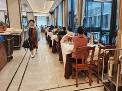 -怡园饭店-餐厅(四望亭店)