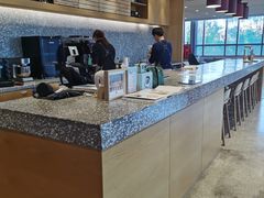 -蔚来中心(北京中关村店)