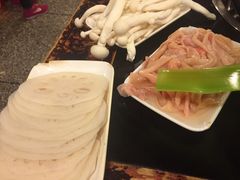 -邓莽子老火锅(中兴路总店)