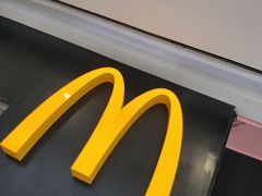 -麦当劳(哈西万达店)