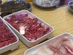-杨老板·海鲜集市火锅·鲜切牛肉(中防万宝店)