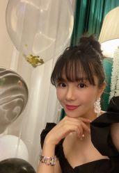 -FRIDAY星期五专业美发沙龙