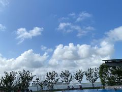 -上海滴水湖皇冠假日酒店