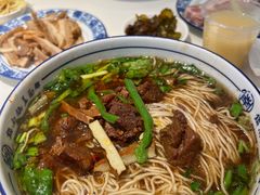 -镇南锅盖面馆(解放路店)