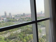 -上海浦东绿地铂骊酒店