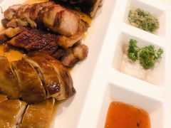 -新大咀港式茶餐厅(宝山万达店)