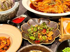 -柒园·三十年创意杭帮菜(龙湖滨江天街店)