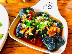 -湖南码头·地道岳阳美食·湘菜(魏公村店)
