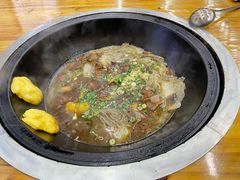 -山妹子铁锅炖