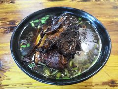 -小龙大肉面馆