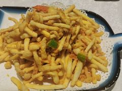 蛋黄肉松白玉菇-大眼锅贴水饺(河东店)