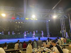 -渔家火锅·海鲜自助餐·演艺(亚龙湾天域酒店)