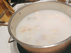 -顺德公广东猪肚鸡·煲仔饭(白石洲店)