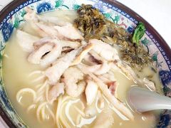-明呈黄鱼面馆(斜土路店)