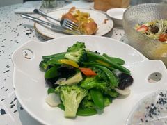 橄榄油炒田园时蔬-大树餐厅(朝阳大悦城店)