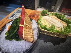 -湊湊火锅·茶憩(颐堤港店)